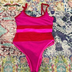 Beach riot bikini size medium